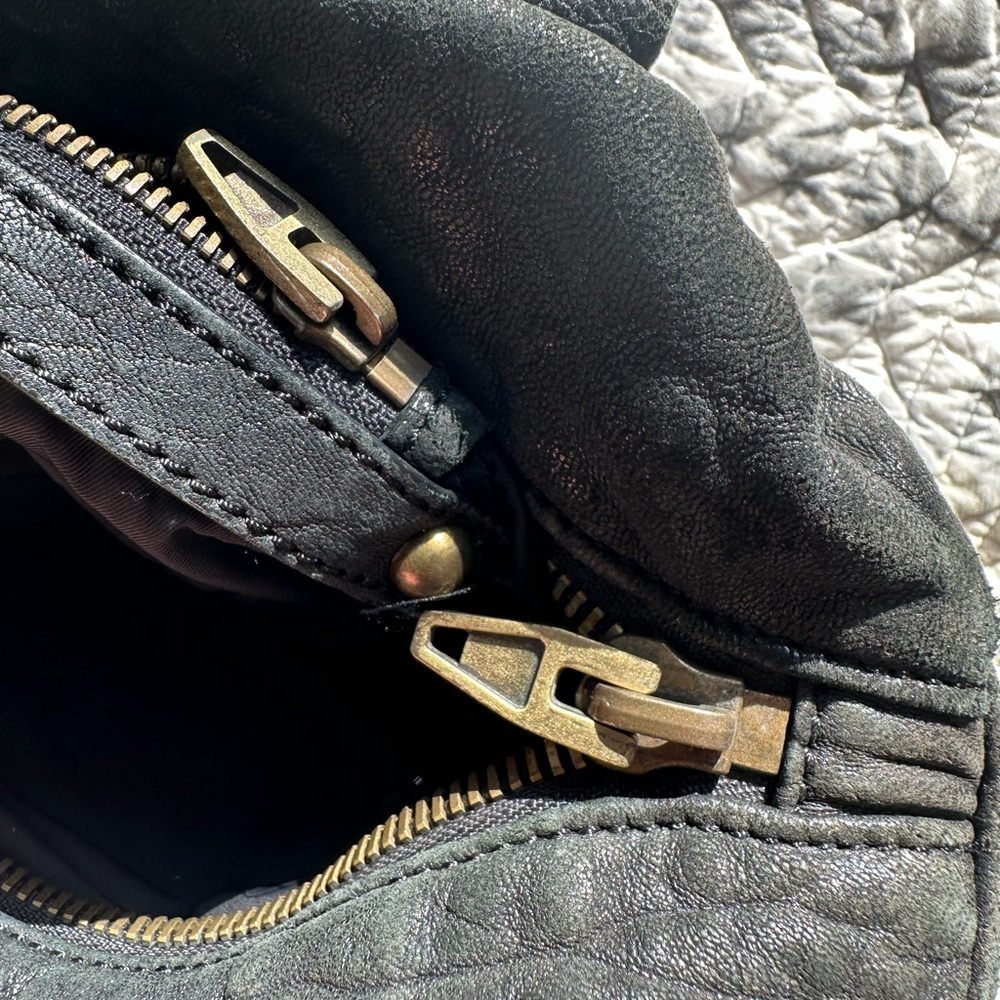 Alexander Wang Studded Black Leather Bag - Picture 4 of 6